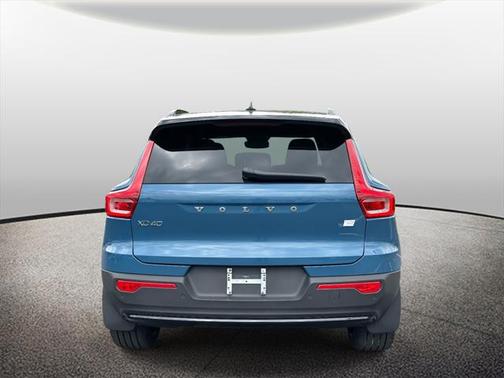 2023 Volvo XC40 Recharge Pure Electric Twin Ultimate