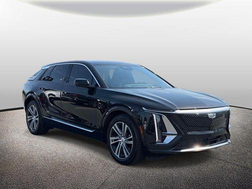 Stellar Black Metallic 2024 Cadillac LYRIQ Luxury