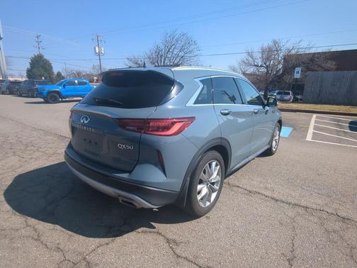 2022 INFINITI QX50 ESSENTIAL AWD