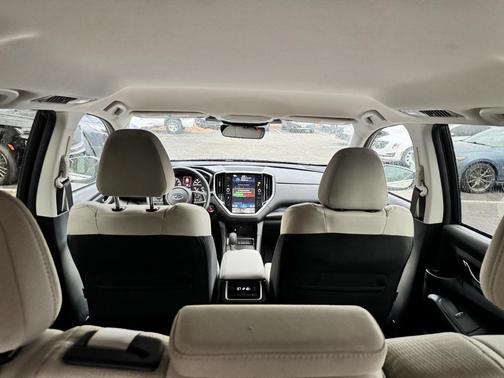 2025 Subaru Ascent Premium 8-Passenger