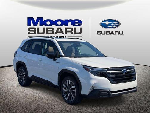Crystal White Pearl 2026 Subaru Forester Hybrid Touring