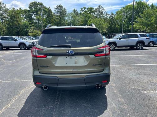Autumn Green Metallic 2026 Subaru Ascent Premium 8-Passenger