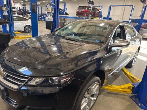 Black 2018 Chevrolet Impala 2LZ