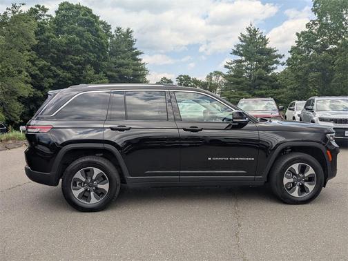 2023 Jeep Grand Cherokee 4xe Base