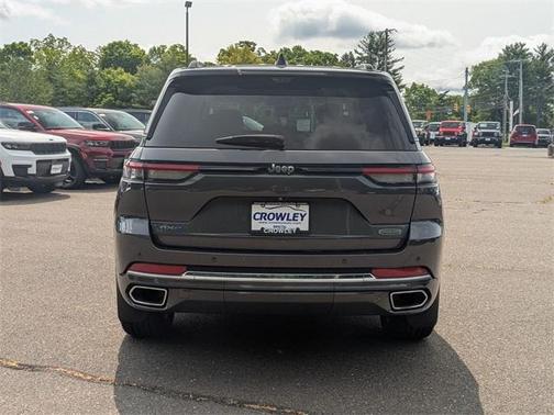 2022 Jeep Grand Cherokee 4xe Overland