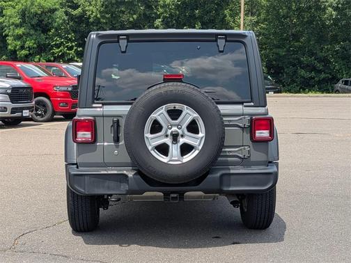 2020 Jeep Wrangler Sport