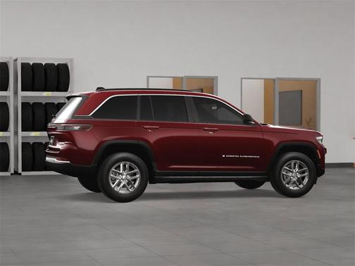 2025 Jeep Grand Cherokee Laredo X
