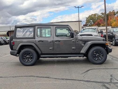 2022 Jeep Wrangler Unlimited Sport 4x4