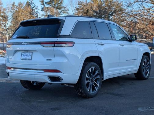 2025 Jeep Grand Cherokee Overland