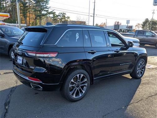 2022 Jeep Grand Cherokee Overland 4x4