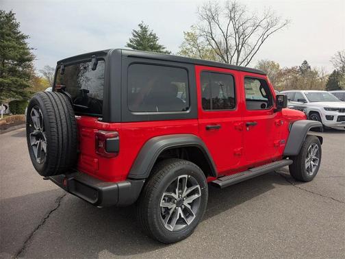2025 Jeep Wrangler 4xe Sport