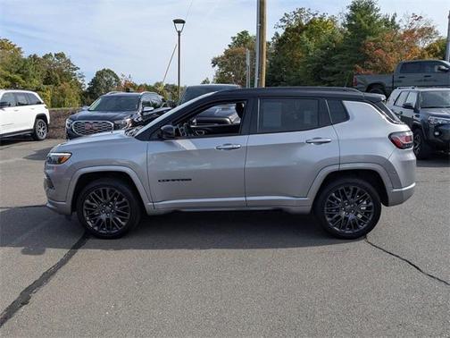 2022 Jeep Compass Altitude