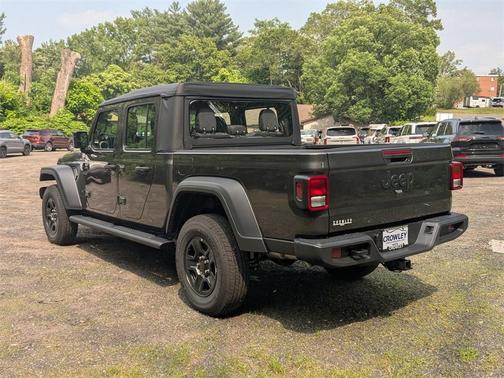2025 Jeep Gladiator Sport