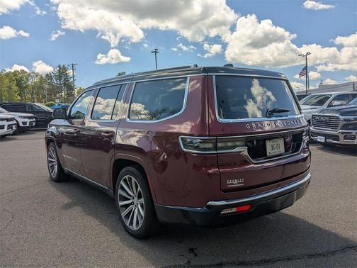 2022 Jeep Grand Wagoneer Series II
