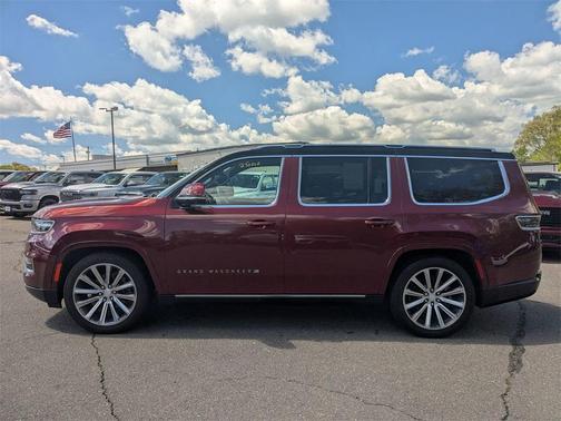 2022 Jeep Grand Wagoneer Series II