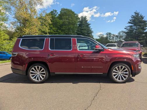 2022 Jeep Grand Wagoneer Series II