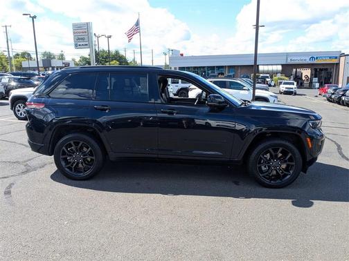 2023 Jeep Grand Cherokee 4xe Base