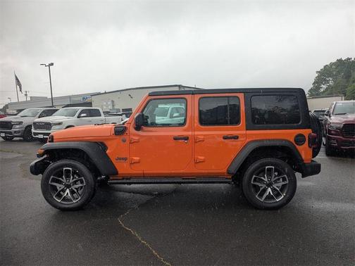 2025 Jeep Wrangler 4xe Sport