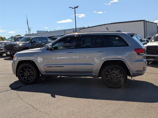 2018 Jeep Grand Cherokee Altitude
