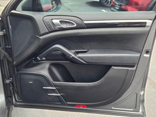 Charcoal 2017 Porsche Cayenne S