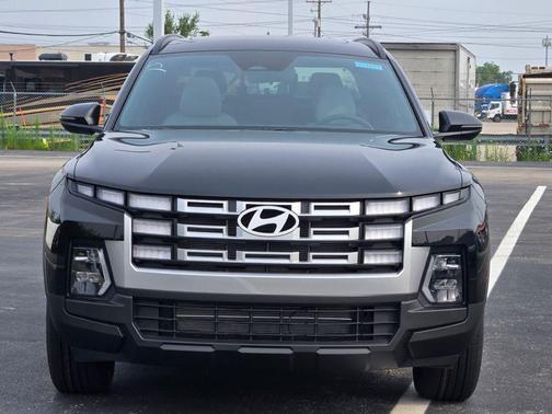 Phantom Black 2026 Hyundai SANTA CRUZ SEL Activity