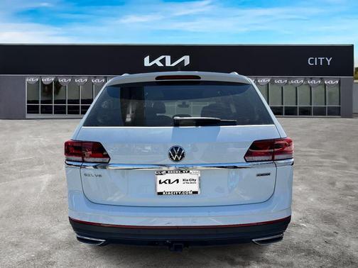2022 Volkswagen Atlas 3.6L SEL