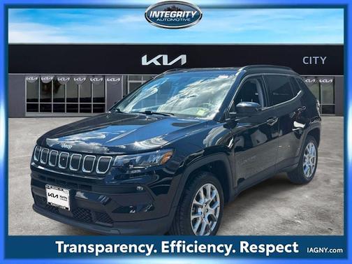 Diamond Black 2022 Jeep Compass Latitude Lux
