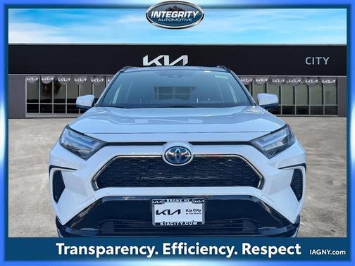 2022 Toyota RAV4 Prime SE