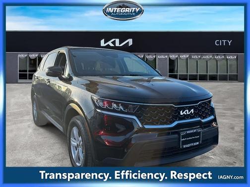 2022 Kia Sorento LX