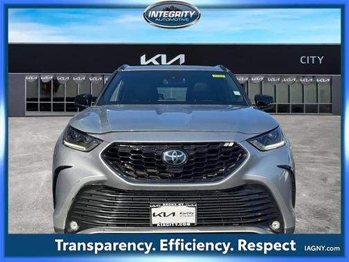 2021 Toyota Highlander XSE