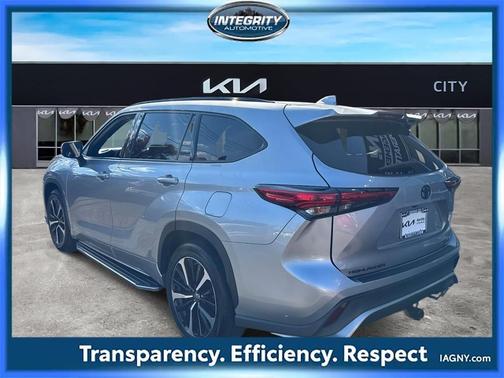 2021 Toyota Highlander XSE