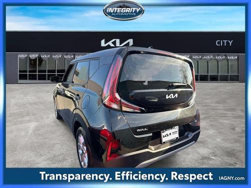2024 Kia Soul LX