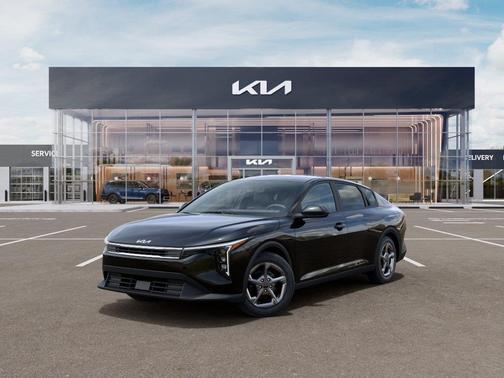 Aurora Black Pearl 2026 Kia K4 LXS