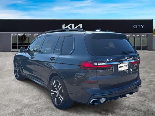 Arctic Gray Metallic 2019 BMW X7 xDrive40i