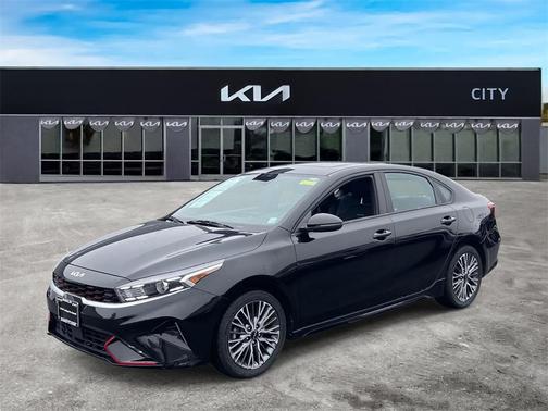 2022 Kia Forte GT-Line