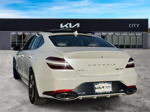 2024 Genesis G70 3.3T Sport Advanced