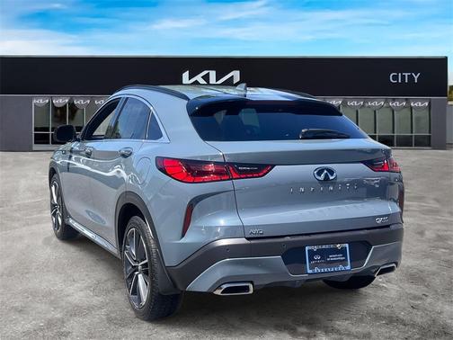 2024 INFINITI QX55 LUXE