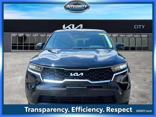 2022 Kia Sorento LX