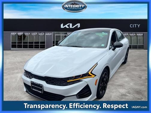 2023 Kia K5 GT-Line