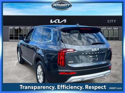 2022 Kia Telluride LX