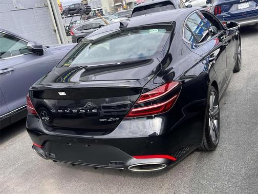 2024 Genesis G70 3.3T Sport Advanced