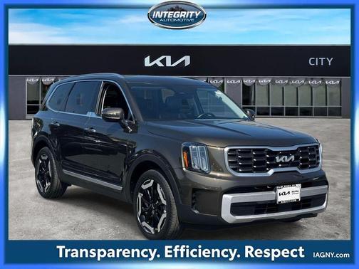 Dark Moss 2023 Kia Telluride S