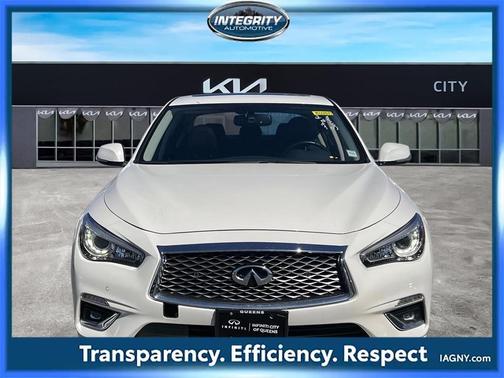 2023 INFINITI Q50 LUXE