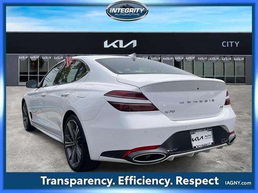 2024 Genesis G70 2.5T
