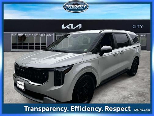 Snow White Pearl 2026 Kia Carnival LXS