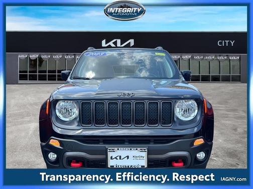 2023 Jeep Renegade Trailhawk