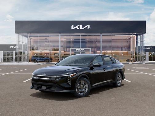 Aurora Black Pearl 2026 Kia K4 LX
