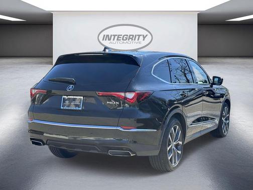 Black 2023 Acura MDX Technology