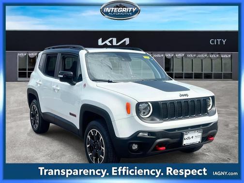 2023 Jeep Renegade Trailhawk