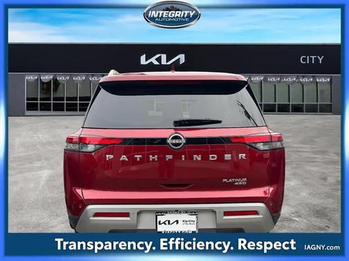 2022 Nissan Pathfinder Platinum